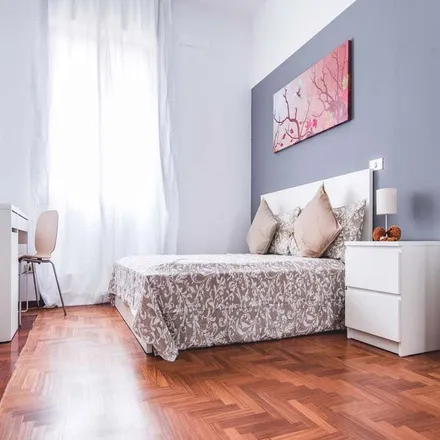 Image 1 - Al 33, Viale Fulvio Testi, 33, 20125 Milan MI, Italy - Room for rent