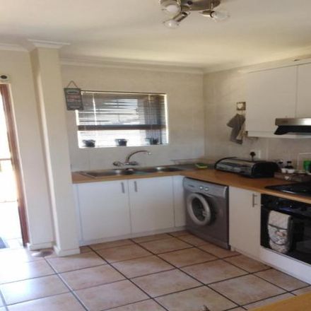 Rent this 2 bed apartment on Acacia Avenue in Bergsig, Durbanville