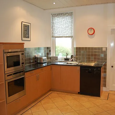 Image 4 - 64, 66 Osborne Place, Aberdeen City, AB25 2DB, United Kingdom - Apartment for rent
