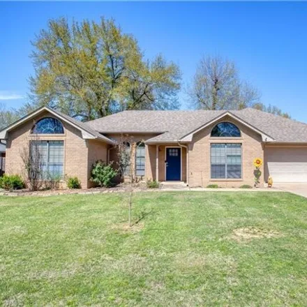Buy this 3 bed house on 1014 Crooked Creek Road in Greenwood, AR 72936
