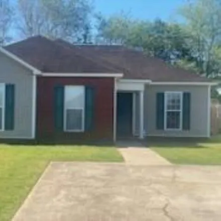 Buy this 3 bed house on 107 Norman Lane in Warner Robins, GA 31093
