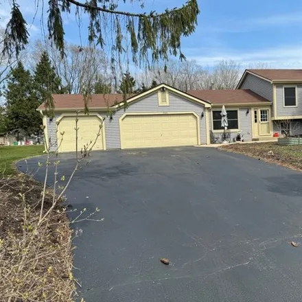 Buy this 3 bed house on Fremont Lane in Johnsburg, McHenry County