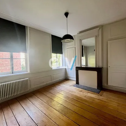 Image 8 - 8 Rue des Myosotis, 59037 Lille, France - Apartment for rent