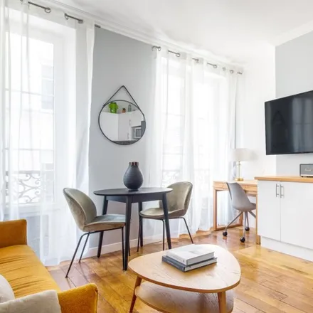Image 1 - 229 Rue du Faubourg Saint-Honoré, 75008 Paris, France - Apartment for rent
