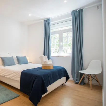 Rent this 3 bed apartment on HF Tuela Ala Sul in Rua Arquitecto Marques da Silva 166, 4150-483 Porto