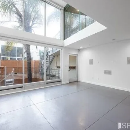 Buy this 3 bed condo on 712 Bryant St Apt 6 in San Francisco, California