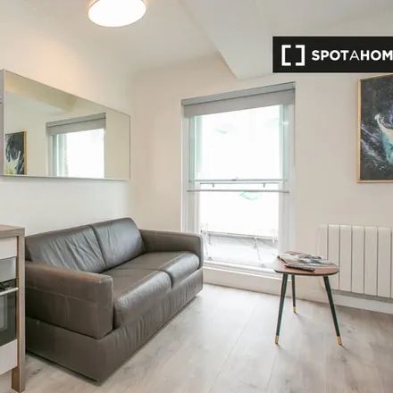Rent this studio apartment on Marlin Hotel in 11 Bow Lane East, Dublin