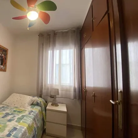 Image 6 - Calafell, l'Hostal, Plaça de l'Estació, 43882 Calafell, Spain - Apartment for rent