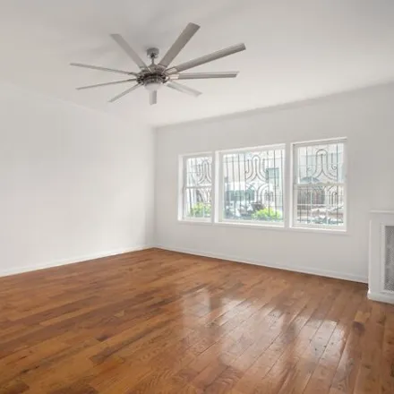 Image 2 - 514 Classon Avenue, New York, NY 11238, USA - House for rent