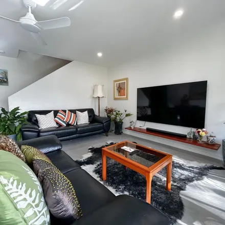 Rent this 3 bed townhouse on Condon Street in Coffs Harbour NSW 2450, Australia