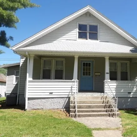 Buy this 3 bed house on 1068 South Fible Street in Kirksville, MO 63501