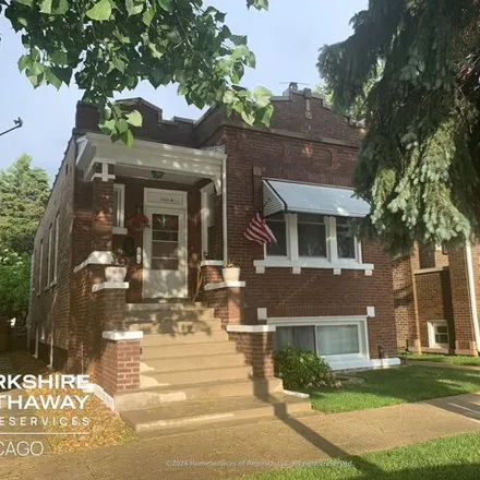 Buy this 3 bed house on West 25th Street in Clyde, Cicero