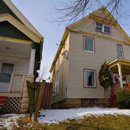 Buy this studio house on 1233 in 1235 South 25th Street, Milwaukee