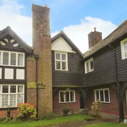 Buy this 3 bed townhouse on 37 Queen Mary's Drive in Port Sunlight, CH62 5EB