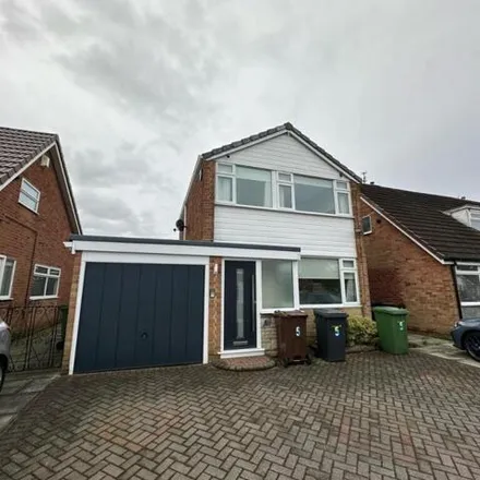 Rent this 3 bed house on Meadow Lane in Sefton, L31 6AJ