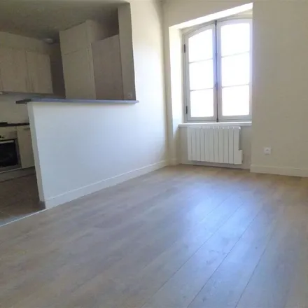 Rent this 2 bed apartment on 86 Rue de Paris in 95380 Louvres, France