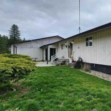 Image 5 - 598 Highway 395 N, Kettle Falls, Washington, 99141 - House for sale