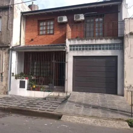 Buy this 4 bed house on Mario Bravo 1138 in Partido de Avellaneda, C1437 IFC Piñeyro