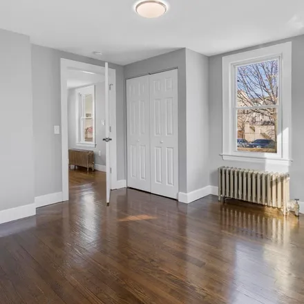 Rent this 3 bed apartment on 215 Fulton Street in Fair Haven East, New Haven