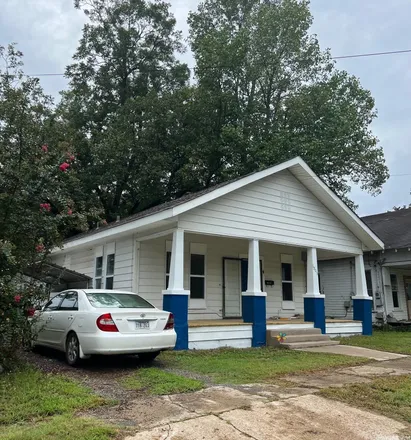 Buy this 3 bed house on Farmers Insurance in Clay Street, Arkadelphia