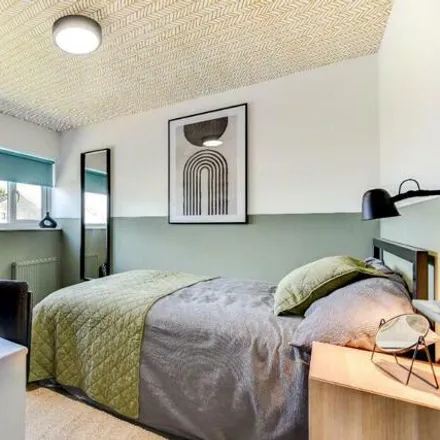 Rent this 1 bed duplex on 118 Landseer Avenue in Bristol, BS7 9YR