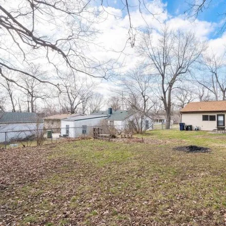 Image 4 - 332 Lincoln Road, Marquette Heights, Tazewell County, IL 61554, USA - House for sale