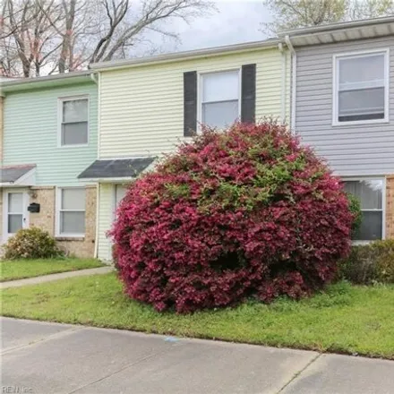 Buy this 2 bed townhouse on 1642 Darren Circle in Portsmouth, VA 23701