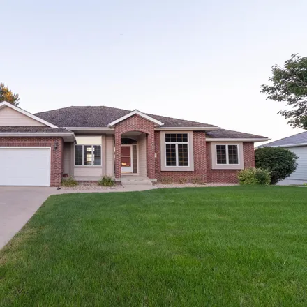 Image 2 - 4606 Grayhawk Ridge Drive, Sioux City, IA 51106, USA - House for sale