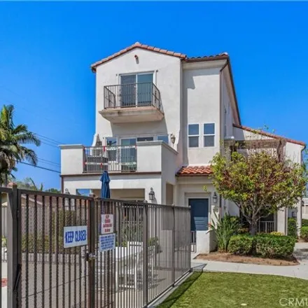 Rent this 4 bed townhouse on Passons Boulevard in Pico Rivera, CA 90660