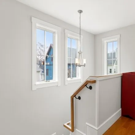 Image 6 - 16;16R Bellis Circle, Cambridge, MA 02140, USA - Condo for sale