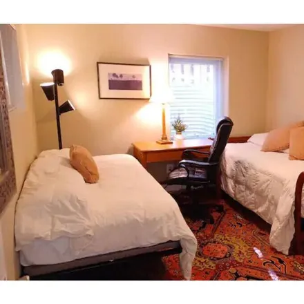 Rent this 2 bed apartment on Washington in Elm Walk, Washington