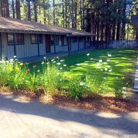 Buy this 7 bed house on 2151 Jean Avenue in Tahoe Valley, South Lake Tahoe