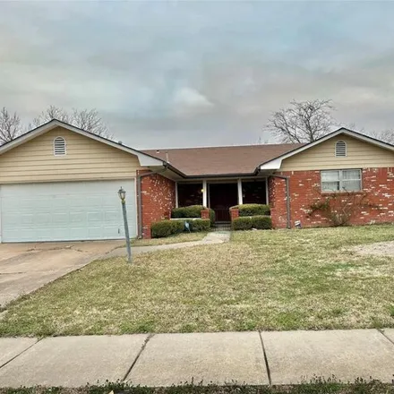 Buy this 3 bed house on 11877 East 15th Place in Tulsa, OK 74128