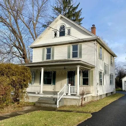 Image 1 - 5886 South Elm Avenue, Village of Millerton, North East, NY 12546, USA - House for sale