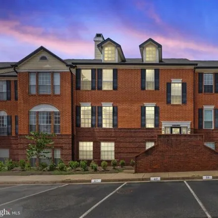 Buy this 2 bed condo on 660 Gateway Dr SE Unit 108 in Leesburg, Virginia