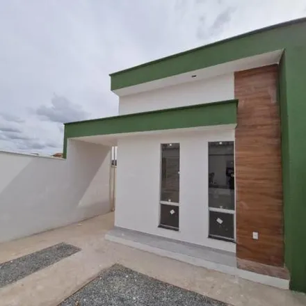 Buy this 3 bed house on Andréa - Calçados e Acessórios in Avenida Getúlio Vargas, Mateus Leme - MG
