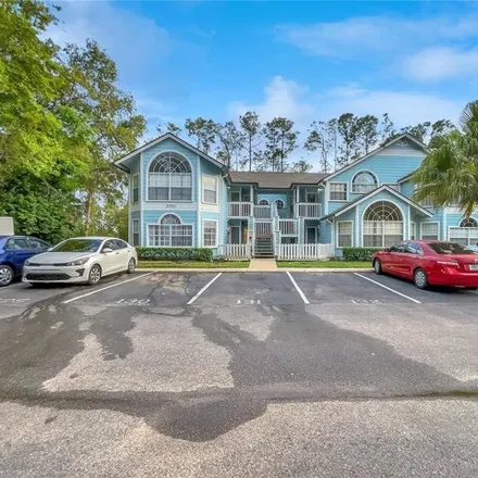 Buy this 3 bed condo on 2000 Royal Bay Blvd Apt 129 in Kissimmee, Florida