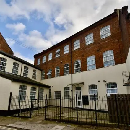 Rent this 1 bed apartment on Royal Navy & Marine Assoc in Lorne Road, Northampton