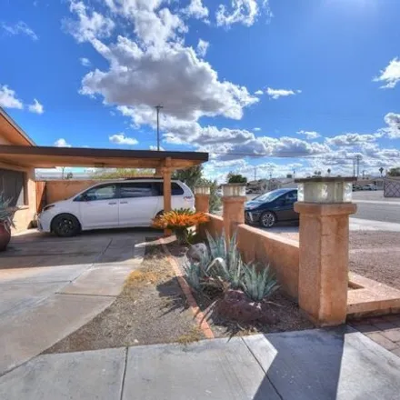 Image 3 - Rear Avenue, Parker, AZ 85344, USA - House for sale