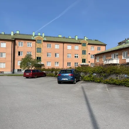 Rent this 1 bed apartment on ICA Supermarket in Örebrovägen, 691 51 Karlskoga