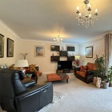 Image 4 - 23 Manor Road, Bournemouth, BH1 3HU, United Kingdom - Apartment for sale