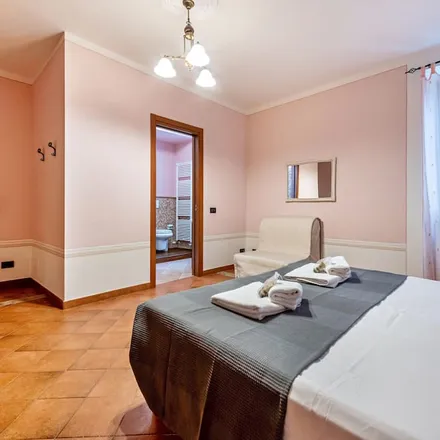 Rent this 2 bed apartment on Via Porto San Felice in 25010 San Felice del Benaco BS, Italy