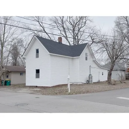 Buy this 4 bed house on 201 Ohio Street in Franklin, IN 46131