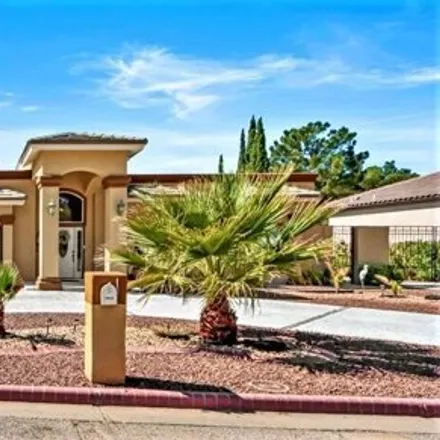 Image 2 - 11098 Don January Drive, El Paso, TX 79935, USA - House for sale