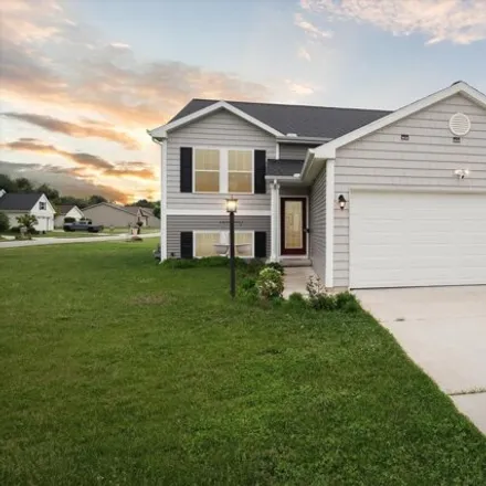 Buy this 3 bed house on 4380 Cherry Pointe Drive in South Bend, IN 46628