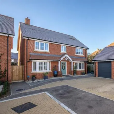 Image 1 - 3 Knights Close, Ringmer, BN8 5FW, United Kingdom - House for sale