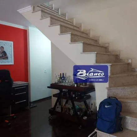 Buy this 3 bed house on Rua Mena in Picanço, Guarulhos - SP