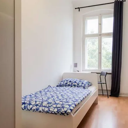 Rent this 5 bed apartment on Klaustaler Straße 3 in 13187 Berlin, Germany