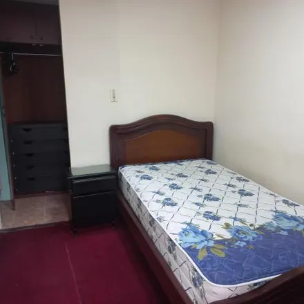 Image 2 - Avenida Gaspar de Villarroel, 170506, Quito, Ecuador - Room for rent