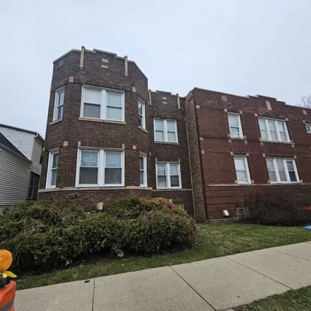 Buy this 5 bed house on 1505 North Laramie Avenue in Chicago, IL 60651